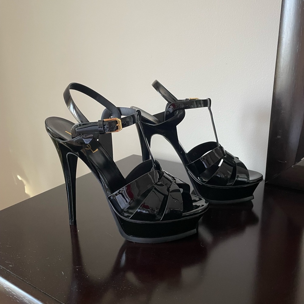 Brand New Saint Laurent Tribute Sandals 39